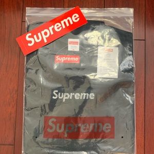 Supreme Swarovski Tee Black XL w/ missing jewel